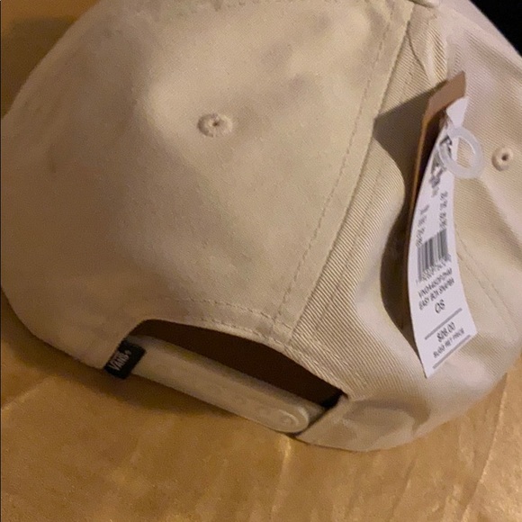 COPY - Vans snap back - Picture 3 of 4